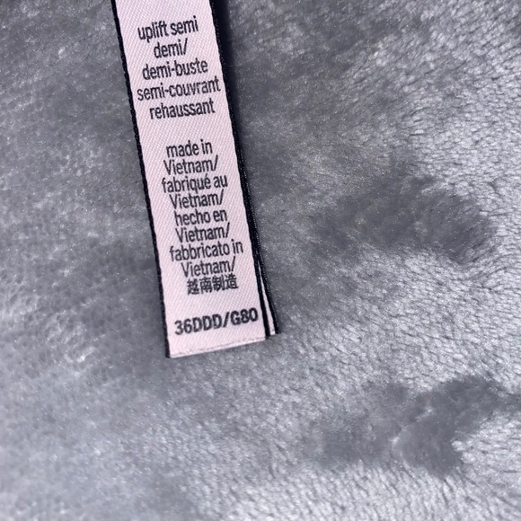 Victoria's Secret Uplift Demi Bra 36DDD Front Closure Logo Strap Nude Beige - Picture 6 of 10